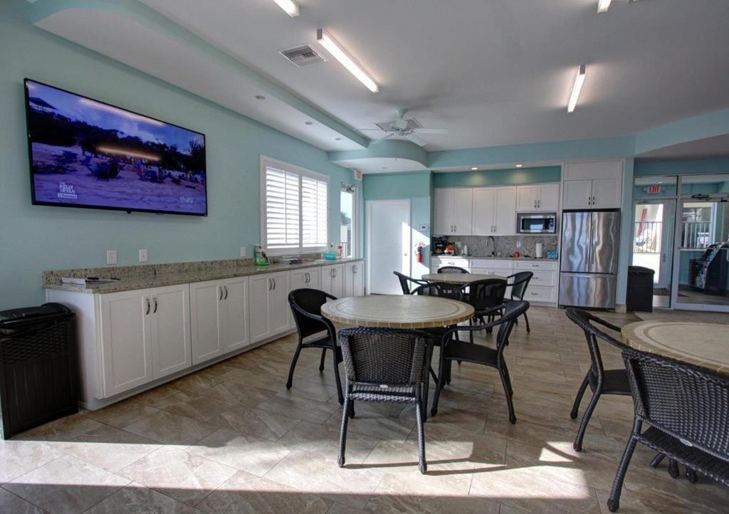 410 - Fourth Floor 1/1 Sleeps 2 Apartman New Smyrna Beach Kültér fotó